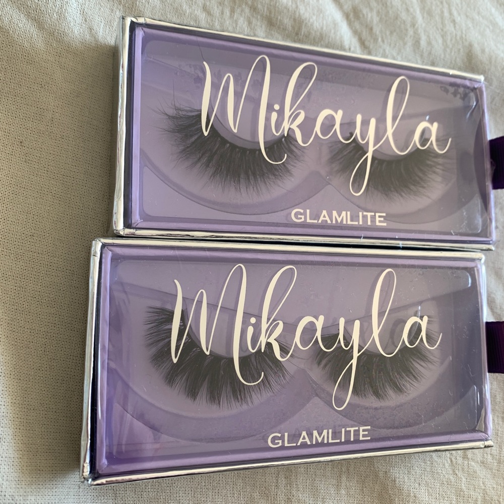 Glamlite x Mikayla Lashes